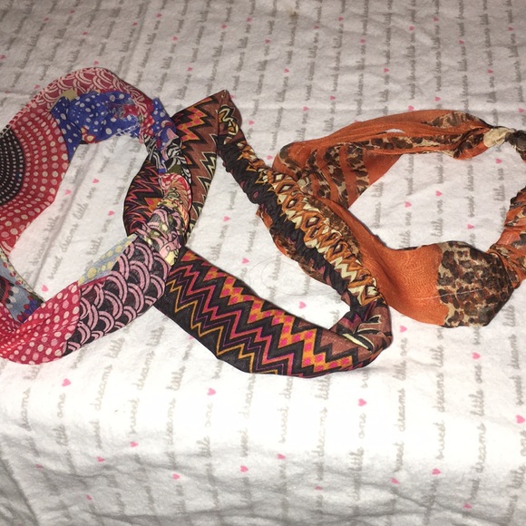 Bundle - Picture 2 of 5